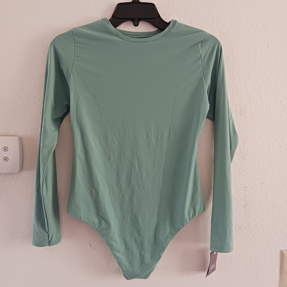 Auden Luxury Collection Long Sleeve Bodysuit - Picture 2 of 6